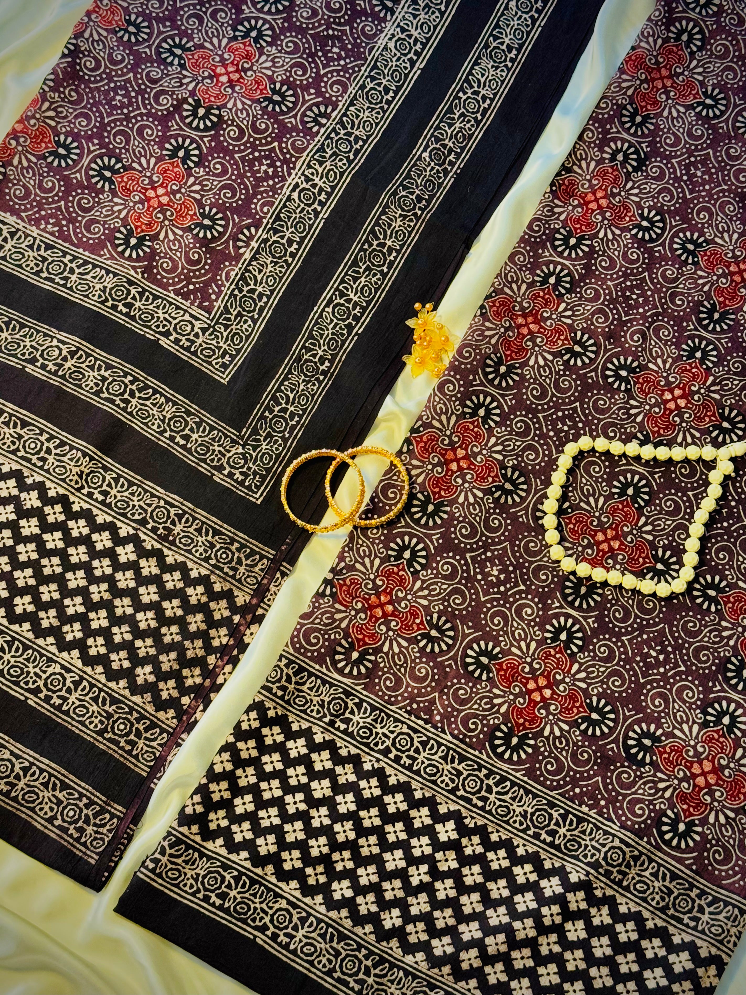 Rallijo Banafsaji — Hand Block Print Lawn Suit Pakistan