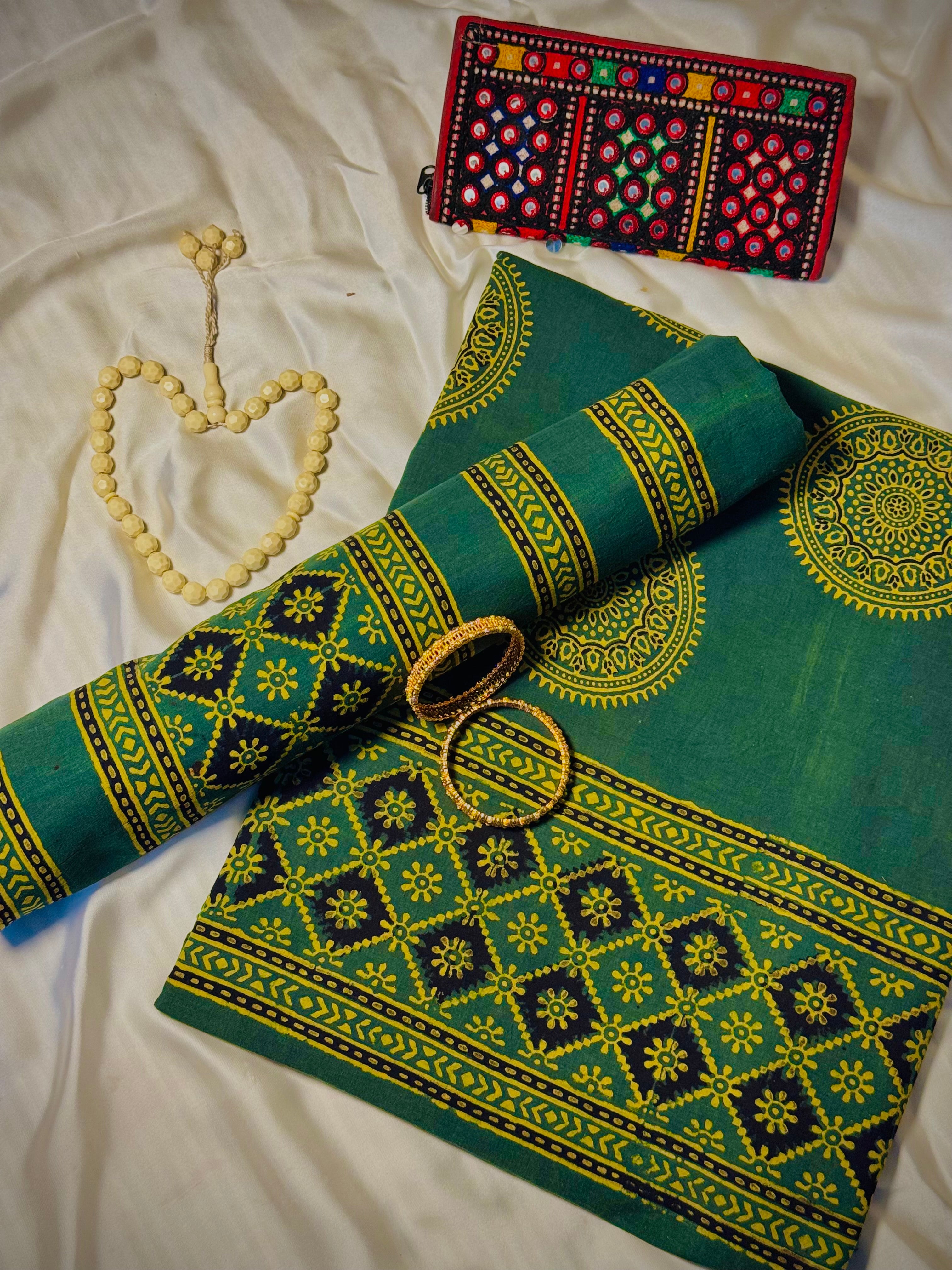 Rallijo Sawak — Hand Block Print Lawn Suit Pakistan