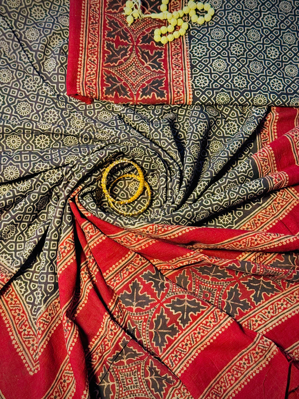 Rallijo Laal Kaari — Hand Block Print Lawn Suit Pakistan